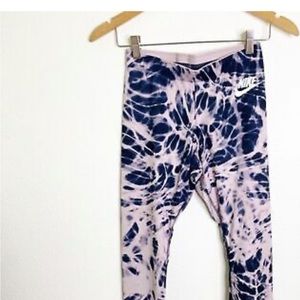 Nike Pink Tie Dye Cropped Leggings sz L